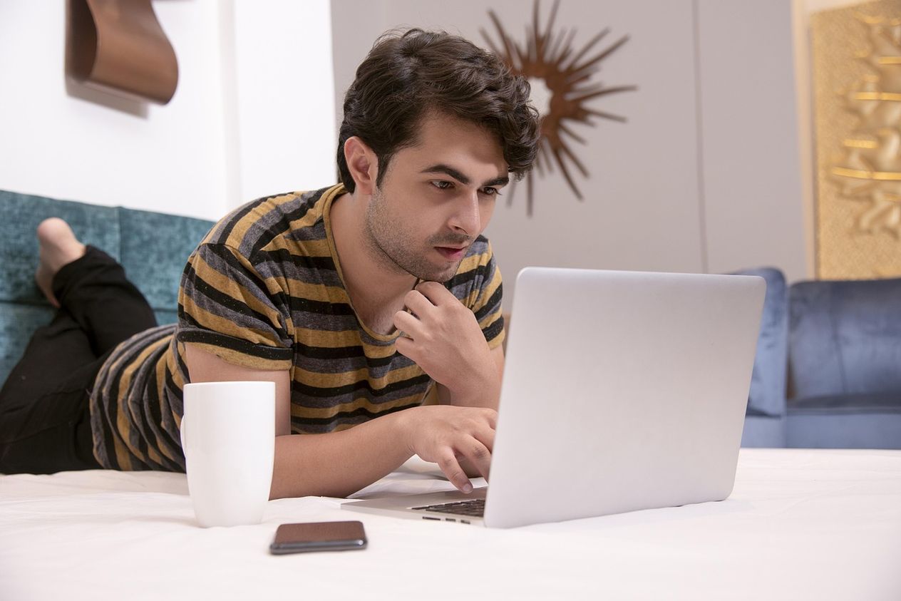 Gestión de personas: cómo mejorar el compromiso laboral de tu equipo